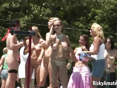 વધુ પરિચિત-એએસએસની જરૂર છે