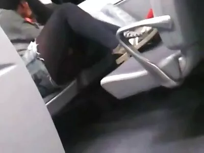 સુંદર શિક્ષક વિશેષ વર્ગો ધરાવે છે