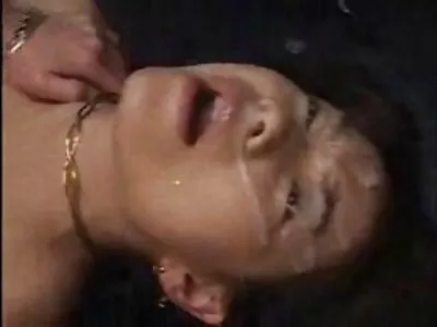 પતિ છેતરપિંડી કરે છે