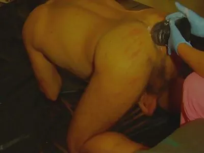 આભાસી ચિક સોફા પર મળી ગયો