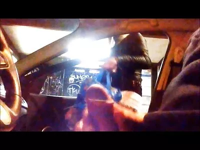 કિસા સિન્સ અને એન્જેલા વ્હાઇટ એકબીજાની ચૂત પૂરતી મેળવી શકતા નથી