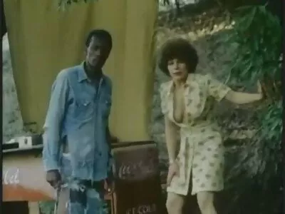 શિંગડા શ્યામાને રોક હાર્ડ ટોટીની જરૂર છે