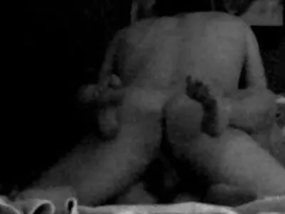 બ્લેક ડિકીએ પિંક હોલ પર આક્રમણ કર્યું